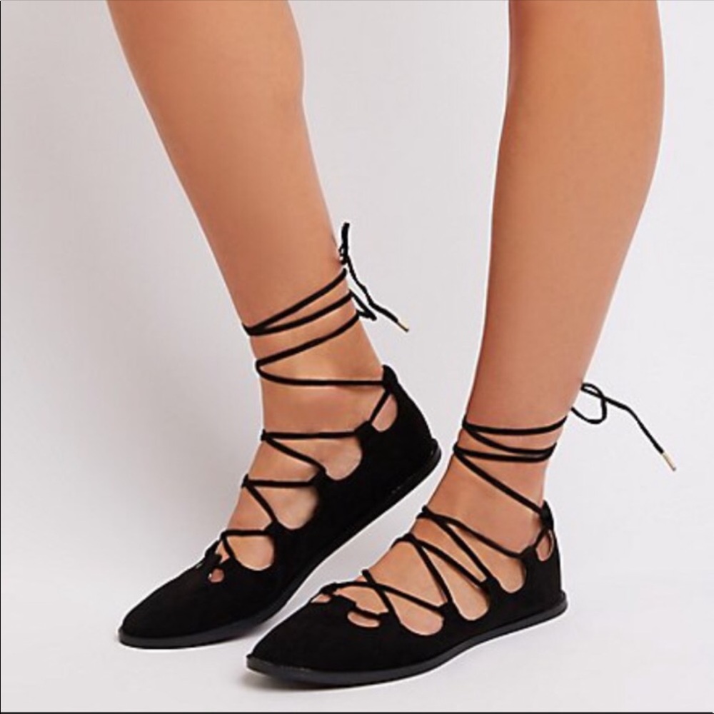 Fashion Nova Flats